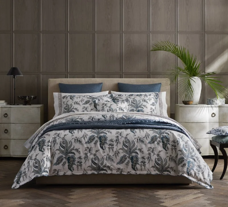 Apolline Mediterranean Bedding by Matouk Schumacher