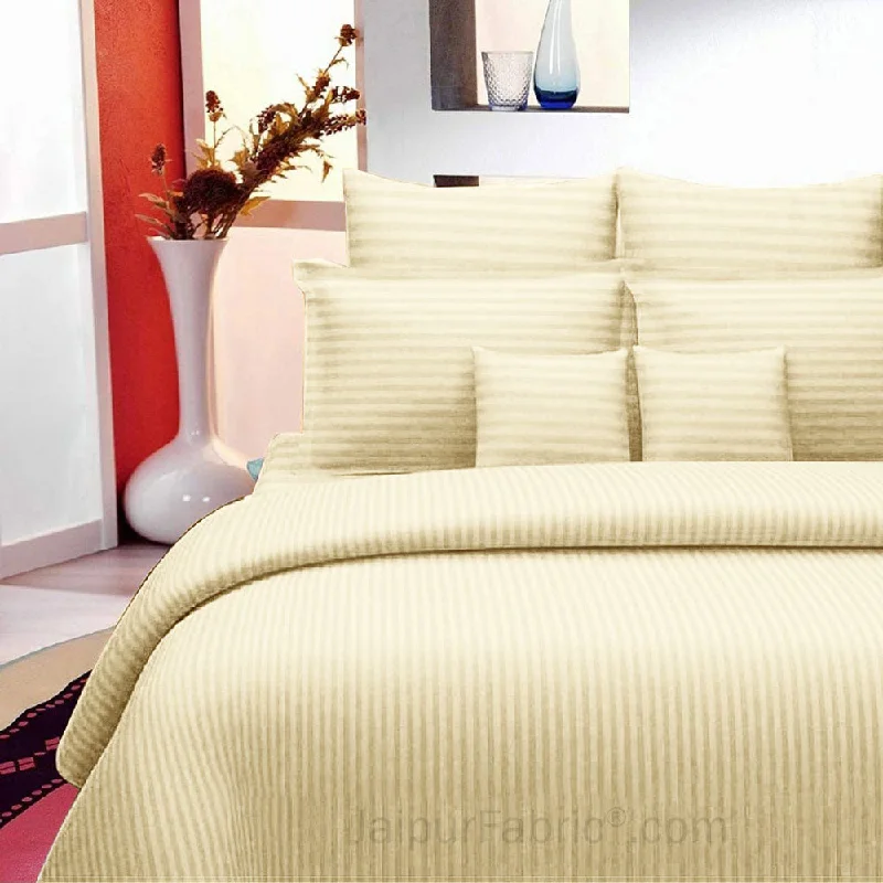 New Arrival Awesome Off White Self Design 300 TC King Size Pure Cotton Satin Slumber Sheet for Double Bed with 2 pillow covers
