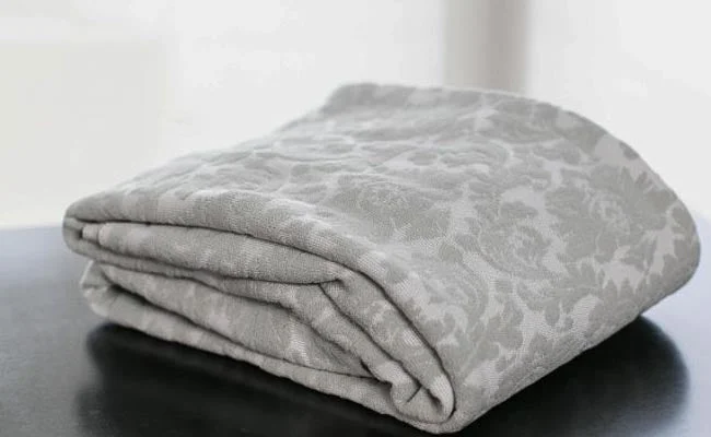 French Damask Ivory/Tea Green