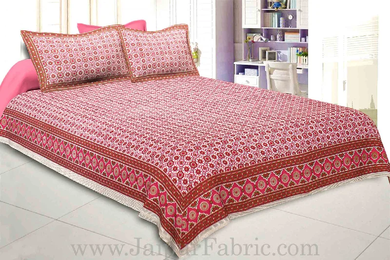 Dazzling Geometry Double Bedsheet