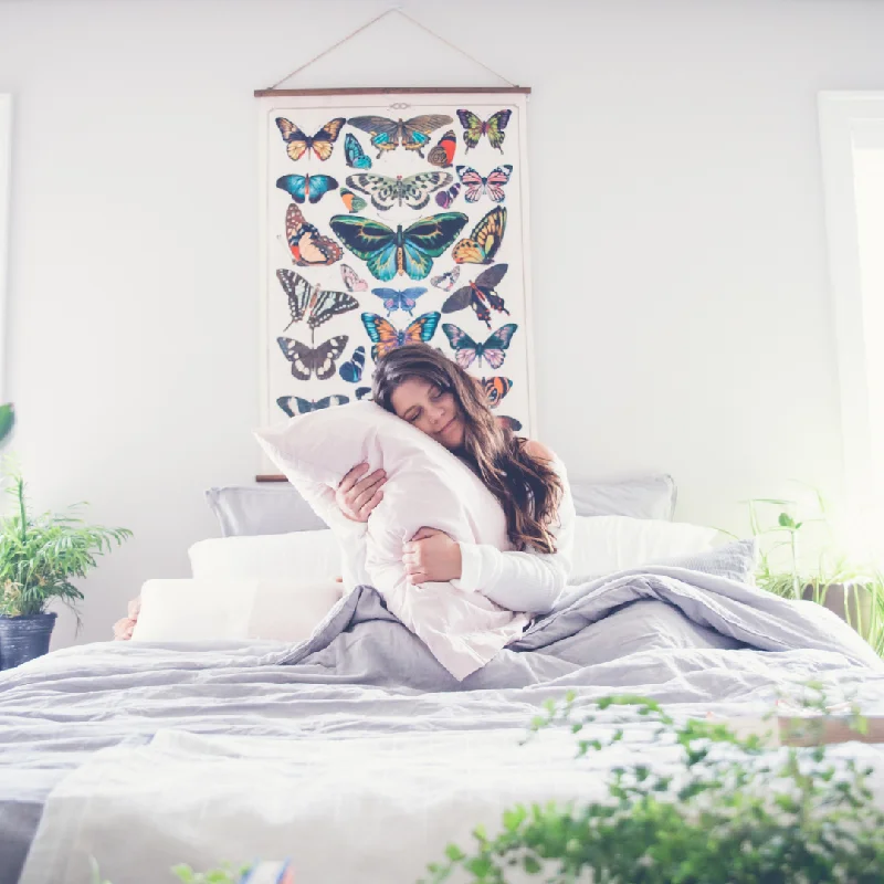Weekend Offers That Tempt Holiday Inn<sup>®</sup> Firm Support Polyester Pillow Combo Pack (Includes 2 Pillows) Weekend Offers That Tempt Holiday Inn<sup>®</sup> Firm Support Polyester Pillow Combo Pack (Includes 2 Pillows)