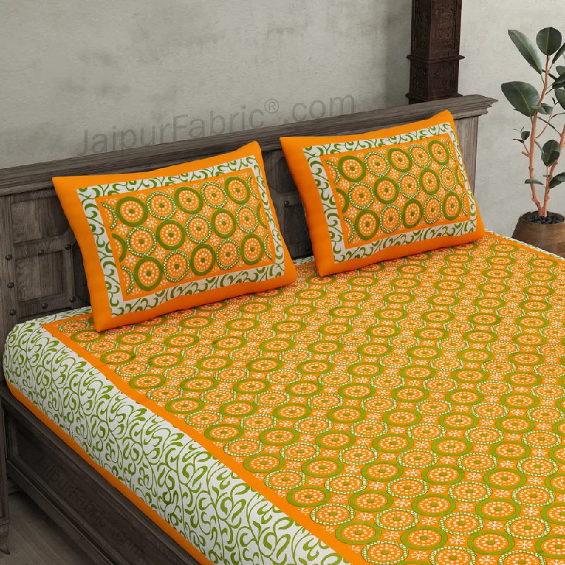 Yellow Border White Base Circle Pattern Screen Print Cotton Double Bed Sheet